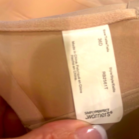 Warners Simply Perfect 36D - Picture 2 of 2